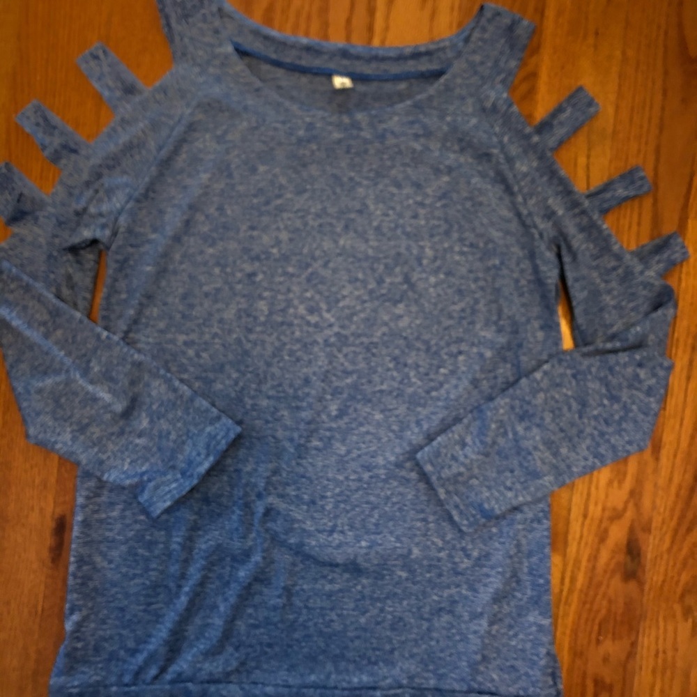 Cut out long sleeve blue shirt Large